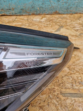 Laden Sie das Bild in den Galerie-Viewer, Frontscheinwerfer Subaru Forester 84004SJ350 Links Scheinwerfer Headlight SCH2007427594qt