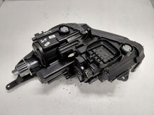 Load image into Gallery viewer, Frontscheinwerfer Opel Crossland 13467968 Rechts Scheinwerfer Headlight SCH2011804773sd