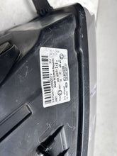 Load image into Gallery viewer, Frontscheinwerfer Skoda Superb II 3T1941016B Xenon Rechts Scheinwerfer Headlight SCH2012344603sr