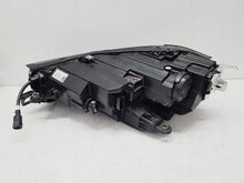 Laden Sie das Bild in den Galerie-Viewer, Frontscheinwerfer Skoda Superb 3P194101627 Rechts Scheinwerfer Headlight SCH2013289530ti