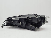 Laden Sie das Bild in den Galerie-Viewer, Frontscheinwerfer Skoda Superb 3P194101627 Rechts Scheinwerfer Headlight SCH2013289530ti