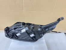 Laden Sie das Bild in den Galerie-Viewer, Frontscheinwerfer Kia Ceed J792111020 Rechts Scheinwerfer Headlight SCH2015102495rp