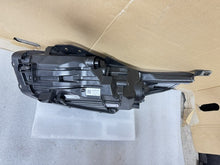 Laden Sie das Bild in den Galerie-Viewer, Frontscheinwerfer Kia Ceed J792111020 Rechts Scheinwerfer Headlight SCH2015102495rp