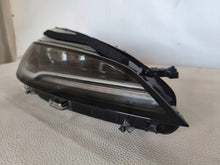 Laden Sie das Bild in den Galerie-Viewer, Frontscheinwerfer Tesla Model 3 176088999C Rechts Scheinwerfer Headlight SCH2017218684br