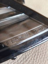 Laden Sie das Bild in den Galerie-Viewer, Frontscheinwerfer Tesla Model 3 176088999C Rechts Scheinwerfer Headlight SCH2017218684br