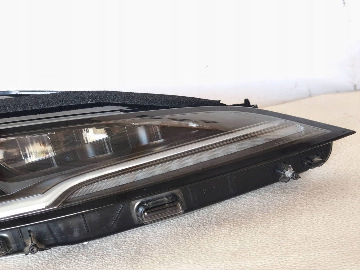 Frontscheinwerfer Tesla Model 3 176088999C Rechts Scheinwerfer Headlight SCH2017218684br