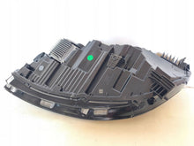 Laden Sie das Bild in den Galerie-Viewer, Frontscheinwerfer Tesla Model 3 176088999C Rechts Scheinwerfer Headlight SCH2017218684br