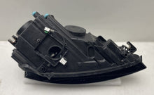 Load image into Gallery viewer, Frontscheinwerfer Audi A3 8P0941003 Links Scheinwerfer Headlight SCH2021147027me