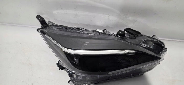 Frontscheinwerfer Toyota Yaris Cross 0D-310 Rechts Scheinwerfer Headlight SCH2021725085ew