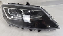 Laden Sie das Bild in den Galerie-Viewer, Frontscheinwerfer Seat Alhambra Sharan 7N5941754 Bi-Xenon Rechts Headlight SCH2024681836eu