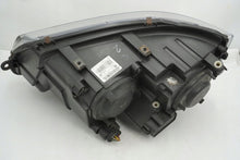 Laden Sie das Bild in den Galerie-Viewer, Frontscheinwerfer VW Transporter 7E1941016D Rechts Scheinwerfer Headlight SCH2024965352ck