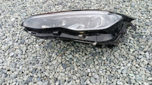 Load image into Gallery viewer, Frontscheinwerfer VW Golf VIII 5H1941059R LED Links Scheinwerfer Headlight SCH2028510579xt