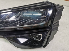 Laden Sie das Bild in den Galerie-Viewer, Frontscheinwerfer Skoda Karoq 57B941015DACZ Links Scheinwerfer Headlight SCH2029221847tk