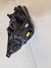 Laden Sie das Bild in den Galerie-Viewer, Frontscheinwerfer Hyundai Santa I Fe 92101S1600 LED Links Scheinwerfer Headlight SCH2030692701wm