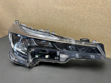 Laden Sie das Bild in den Galerie-Viewer, Frontscheinwerfer Toyota Corolla 81110-02S60 Rechts Scheinwerfer Headlight SCH2031731933kb