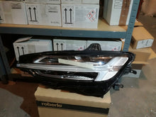 Load image into Gallery viewer, Frontscheinwerfer Volvo 32228809 LED Links Scheinwerfer Headlight SCH2037589730yx