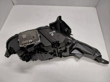 Load image into Gallery viewer, Frontscheinwerfer Land Rover Range I Velar M8A2-13W030-LA Links Headlight SCH2039369100op