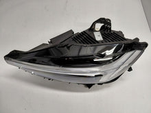 Load image into Gallery viewer, Frontscheinwerfer Volvo Xc60 II 32404709 LED Links Scheinwerfer Headlight SCH2039552312ov