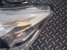 Load image into Gallery viewer, Frontscheinwerfer BMW 1EX012102 Links Scheinwerfer Headlight SCH2039652750sc