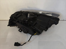 Load image into Gallery viewer, Frontscheinwerfer Volvo V60 I S60 31698826 Xenon Rechts Scheinwerfer Headlight SCH2040562421se