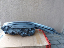 Laden Sie das Bild in den Galerie-Viewer, Frontscheinwerfer Kia Ceed 92102J7300 Full LED Rechts Scheinwerfer Headlight SCH2041029752ih