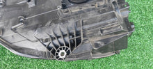 Laden Sie das Bild in den Galerie-Viewer, Frontscheinwerfer Porsche Macan 95b 95B941010AH Rechts Scheinwerfer Headlight SCH2042719261ne