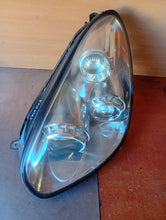 Laden Sie das Bild in den Galerie-Viewer, Frontscheinwerfer Subaru 84001XA01A Links Scheinwerfer Headlight SCH2045108921ac