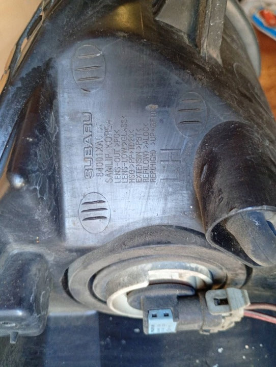 Frontscheinwerfer Subaru 84001XA01A Links Scheinwerfer Headlight SCH2045108921ac