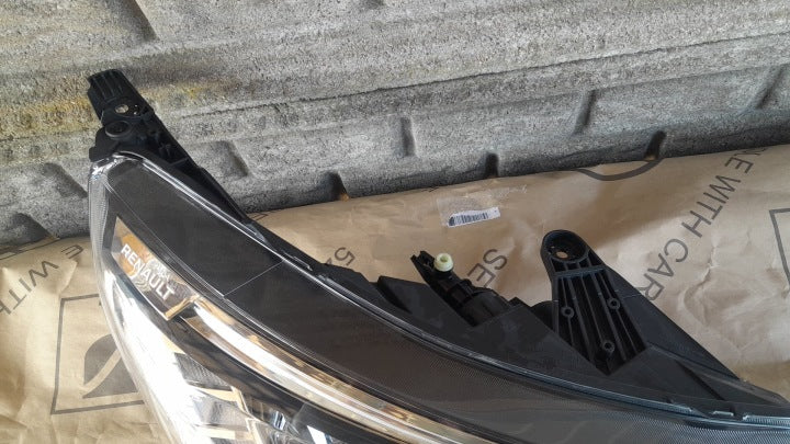 Frontscheinwerfer Renault Kangoo Express 260103369R Rechts Headlight SCH2048422994wk