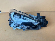 Laden Sie das Bild in den Galerie-Viewer, Frontscheinwerfer Mazda Bm B63C-51030 Rechts Scheinwerfer Headlight SCH2050494961vx