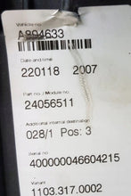 Laden Sie das Bild in den Galerie-Viewer, Frontscheinwerfer Volvo 24056511 24056510 Ein Stück (Rechts oder Links) SCH2056029658rt