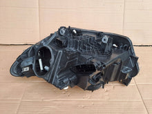 Laden Sie das Bild in den Galerie-Viewer, Frontscheinwerfer BMW 1 F21 F20 722967811 Rechts Scheinwerfer Headlight SCH2057816838ag
