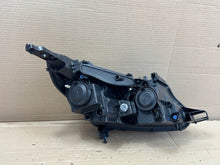 Laden Sie das Bild in den Galerie-Viewer, Frontscheinwerfer Peugeot 2008 I 90167018 Links Scheinwerfer Headlight SCH2060369588oc
