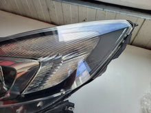 Load image into Gallery viewer, Frontscheinwerfer Opel Zafira C 39009021 Links Scheinwerfer Headlight SCH2069022270tv