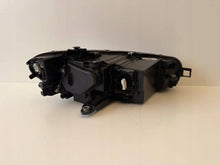 Laden Sie das Bild in den Galerie-Viewer, Frontscheinwerfer VW Passat 3J1941005 Links Scheinwerfer Headlight SCH2071710558bu