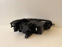 Laden Sie das Bild in den Galerie-Viewer, Frontscheinwerfer VW Passat 3J1941005 Links Scheinwerfer Headlight SCH2071710558bu