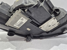 Laden Sie das Bild in den Galerie-Viewer, Frontscheinwerfer Seat Altea 5P1941753E 89320415 Xenon Links Headlight SCH2072760806gn