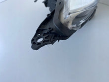 Load image into Gallery viewer, Frontscheinwerfer Peugeot I 89903245 Rechts Scheinwerfer Headlight SCH2083193178zc