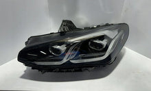 Laden Sie das Bild in den Galerie-Viewer, Frontscheinwerfer BMW 2 Active Tourer U06 5A4224705 Links Scheinwerfer Headlight SCH2085040421dv