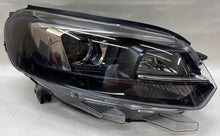 Laden Sie das Bild in den Galerie-Viewer, Frontscheinwerfer Opel Zafira Vivaro C 9832836480 Xenon Rechts Headlight SCH2089321010av