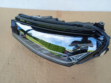 Laden Sie das Bild in den Galerie-Viewer, Frontscheinwerfer Skoda I 6VB941015B LED Links Scheinwerfer Headlight SCH2096416030mk