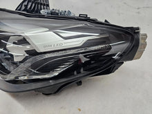 Laden Sie das Bild in den Galerie-Viewer, Frontscheinwerfer BMW 2 Active Tourer U06 5A42247 Links Scheinwerfer Headlight SCH2096659529mc