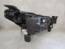 Laden Sie das Bild in den Galerie-Viewer, Frontscheinwerfer Mazda 2 Dj D09K-51040 LED Links Scheinwerfer Headlight SCH2099101263xr