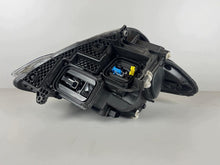 Laden Sie das Bild in den Galerie-Viewer, Frontscheinwerfer Mercedes-Benz Eqv W447 A4479063401 Full LED Links Headlight SCH2101213958nu