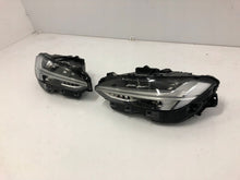 Laden Sie das Bild in den Galerie-Viewer, Frontscheinwerfer Volvo S90 V90 32228310 31655187 Ein Satz Headlight SCH2101776178kv