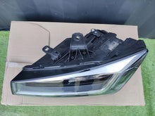 Laden Sie das Bild in den Galerie-Viewer, Frontscheinwerfer Audi Q2 81A941011C LED Links Scheinwerfer Headlight SCH2105414989wb