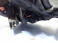 Laden Sie das Bild in den Galerie-Viewer, Frontscheinwerfer Ssangyong Korando 8310237101 Rechts Scheinwerfer Headlight SCH2105732265nq