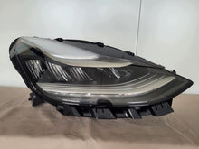 Laden Sie das Bild in den Galerie-Viewer, Frontscheinwerfer Tesla 1077376-00-C Rechts Scheinwerfer Headlight SCH2110711930uh