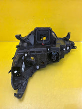 Laden Sie das Bild in den Galerie-Viewer, Frontscheinwerfer Renault Megane IV 260100141R LED Rechts Scheinwerfer Headlight SCH2116561102yk