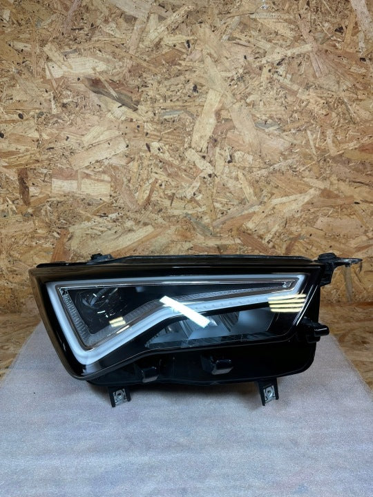 Frontscheinwerfer Cupra Ateca 576941032B 1EX01489132MDE811162A Rechts Headlight SCH2117390711sm